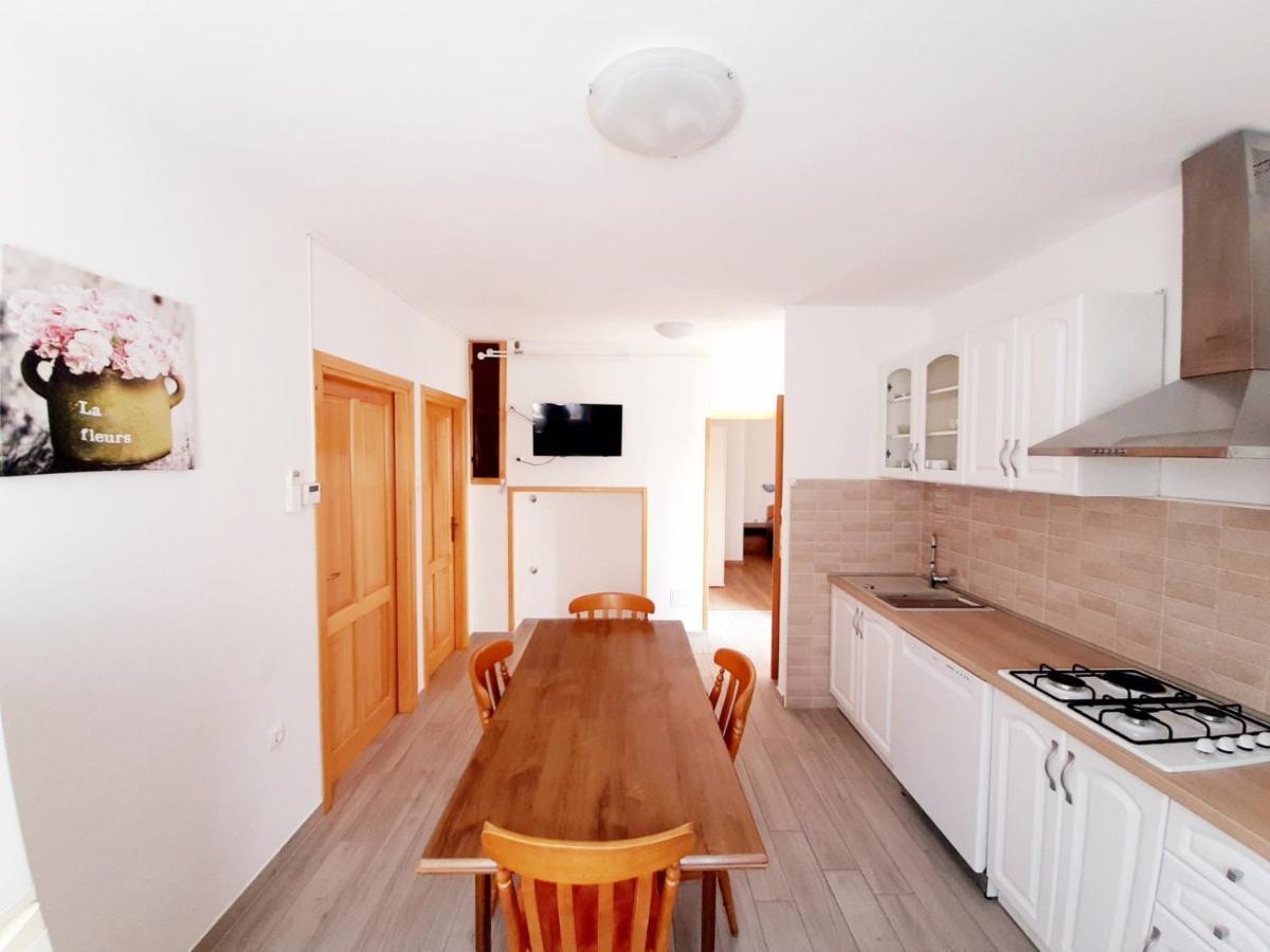 Apartments Renato Muzic Cres Kültér fotó